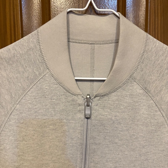 Share  Adidas Gray Zip Front Jacket Women's - Picture 3 of 6